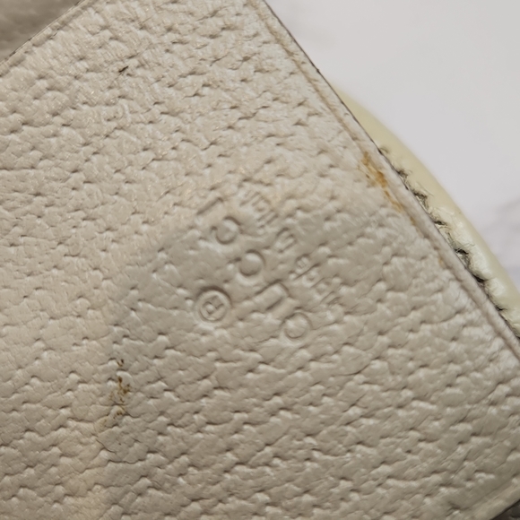 Authentic Gucci GG Web 6 Key Holder - Picture 8 of 13